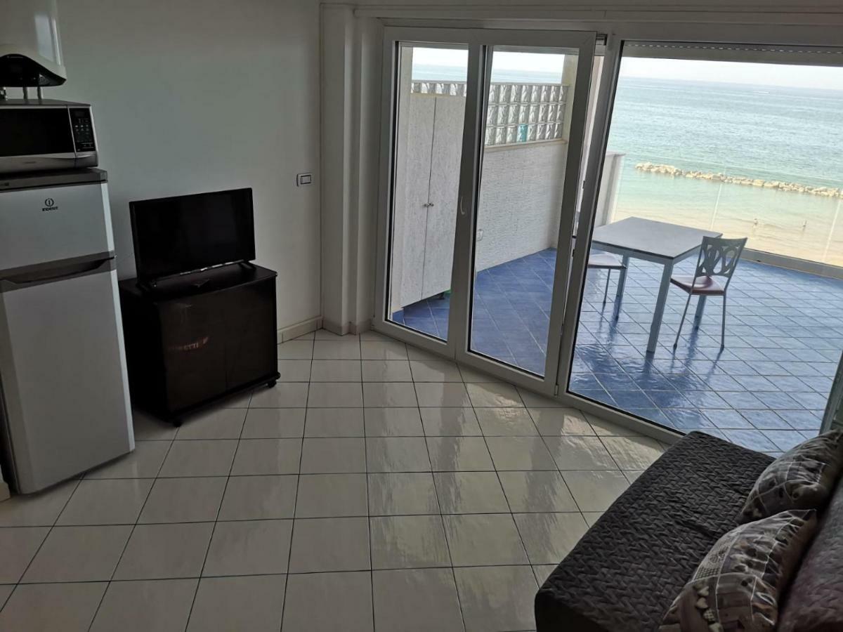Apartment Sea View Termoli Zewnętrze zdjęcie