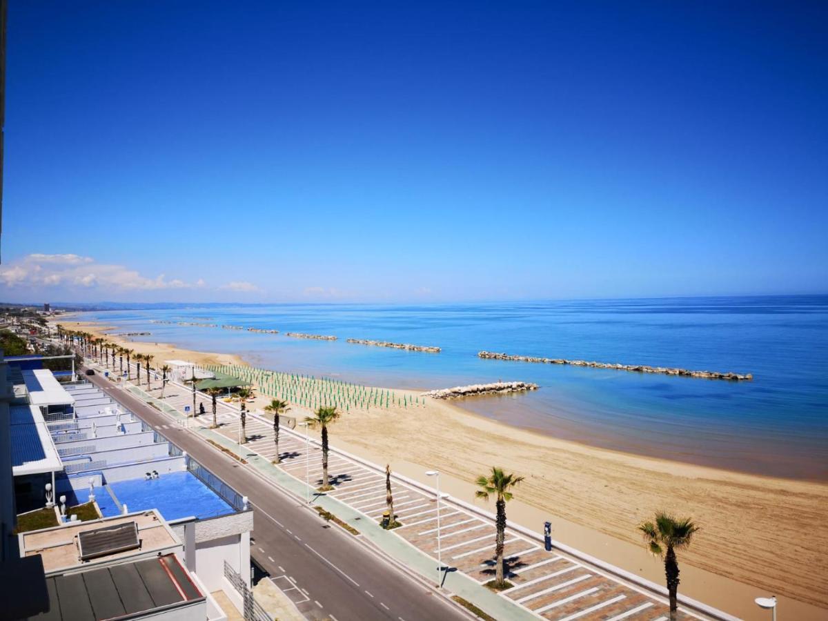 Apartment Sea View Termoli Zewnętrze zdjęcie